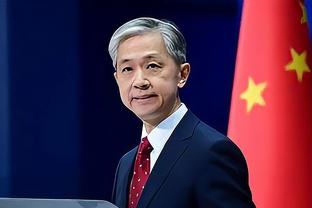 退役老将踢球什么水平？他们就没老过！